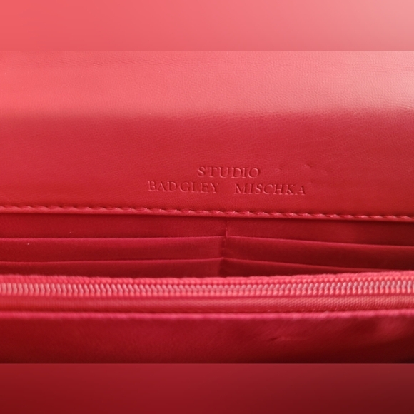 Badgley Mischka Red Quilted Women's Bag - Picture 7 of 10